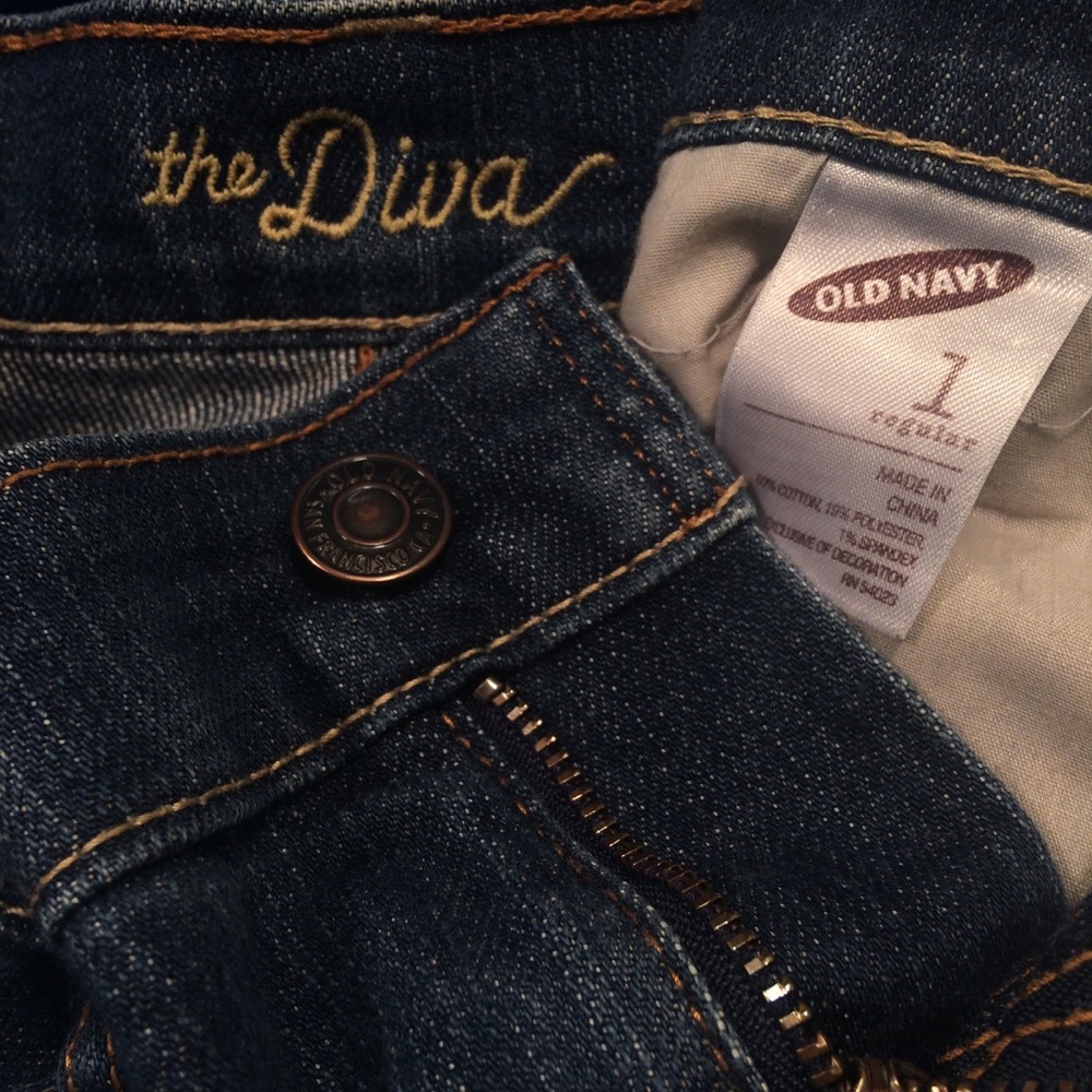 size 1 Diva women’s navy denim shorts(076) - Picture 5 of 5